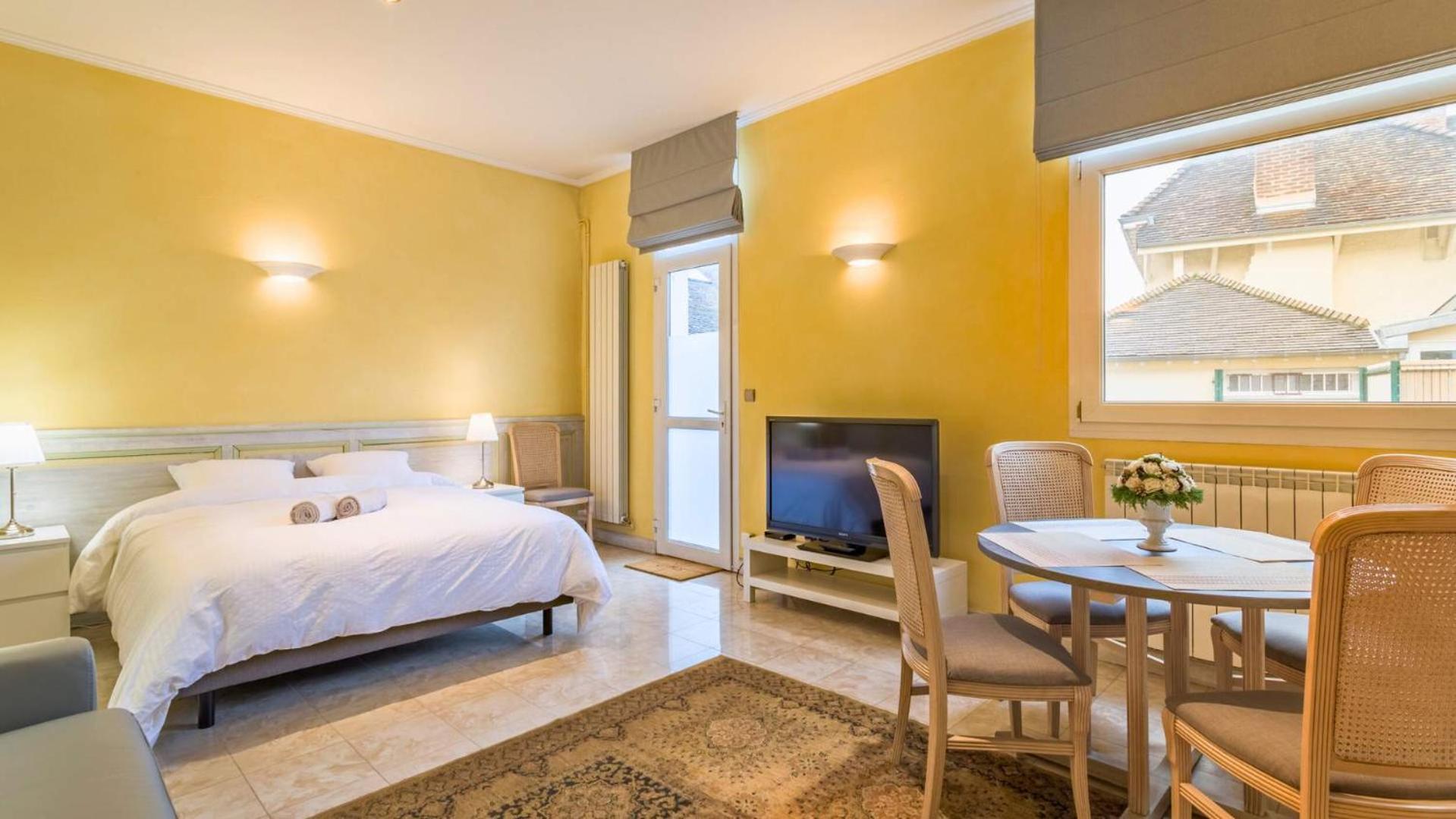 Le Saphir - Confort - Proche Mag Outlet Troyes - Parking Gratuit Pont Sainte Marie Bagian luar foto