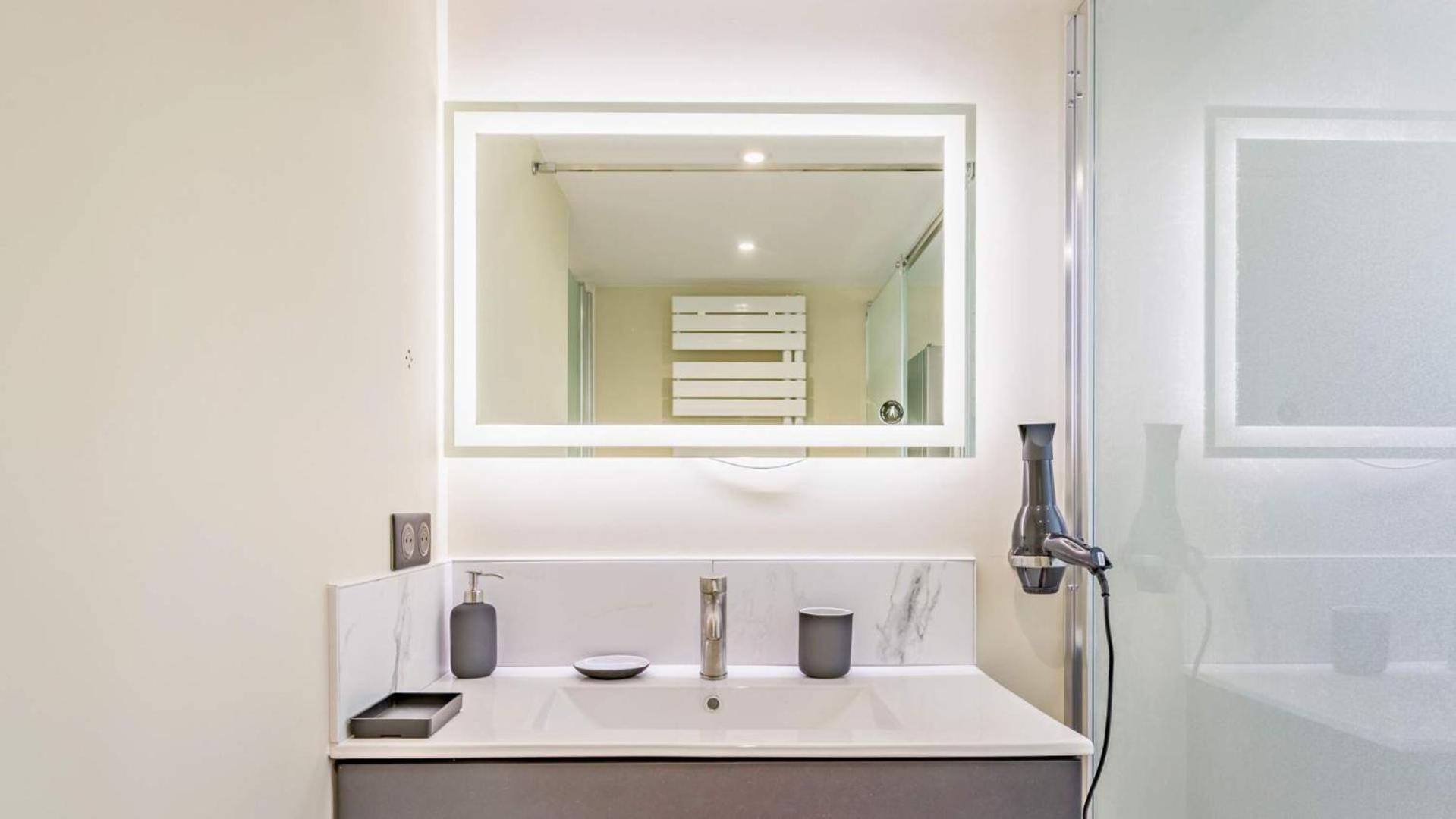 Le Saphir - Confort - Proche Mag Outlet Troyes - Parking Gratuit Pont Sainte Marie Bagian luar foto
